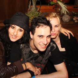 2012 - party - 000198